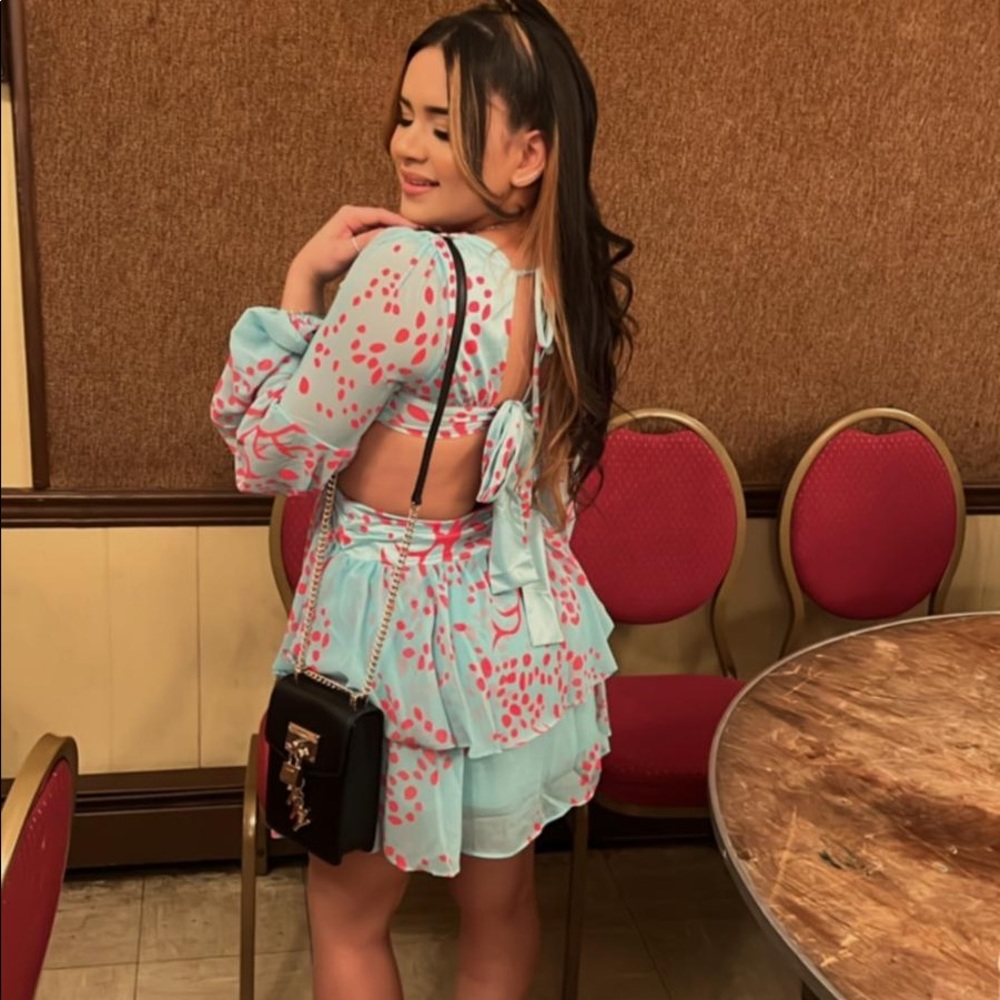 Mini dress